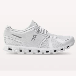 On Women’s Cloud 5 White
