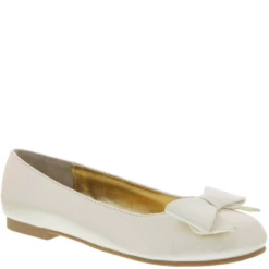 Nina Kid’s Pegasus Flat Ivory Patent