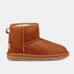 Ugg Kid’s Classic II Mini Boot Chestnut